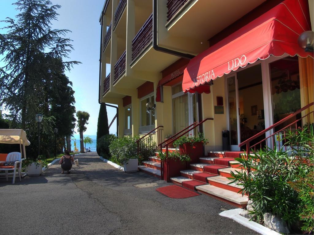 סירמיונה Hotel Astoria Lido מראה חיצוני תמונה